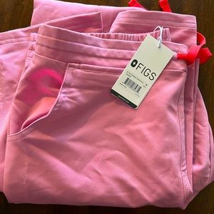 Brand New Chalk Pink Figs with tags still on